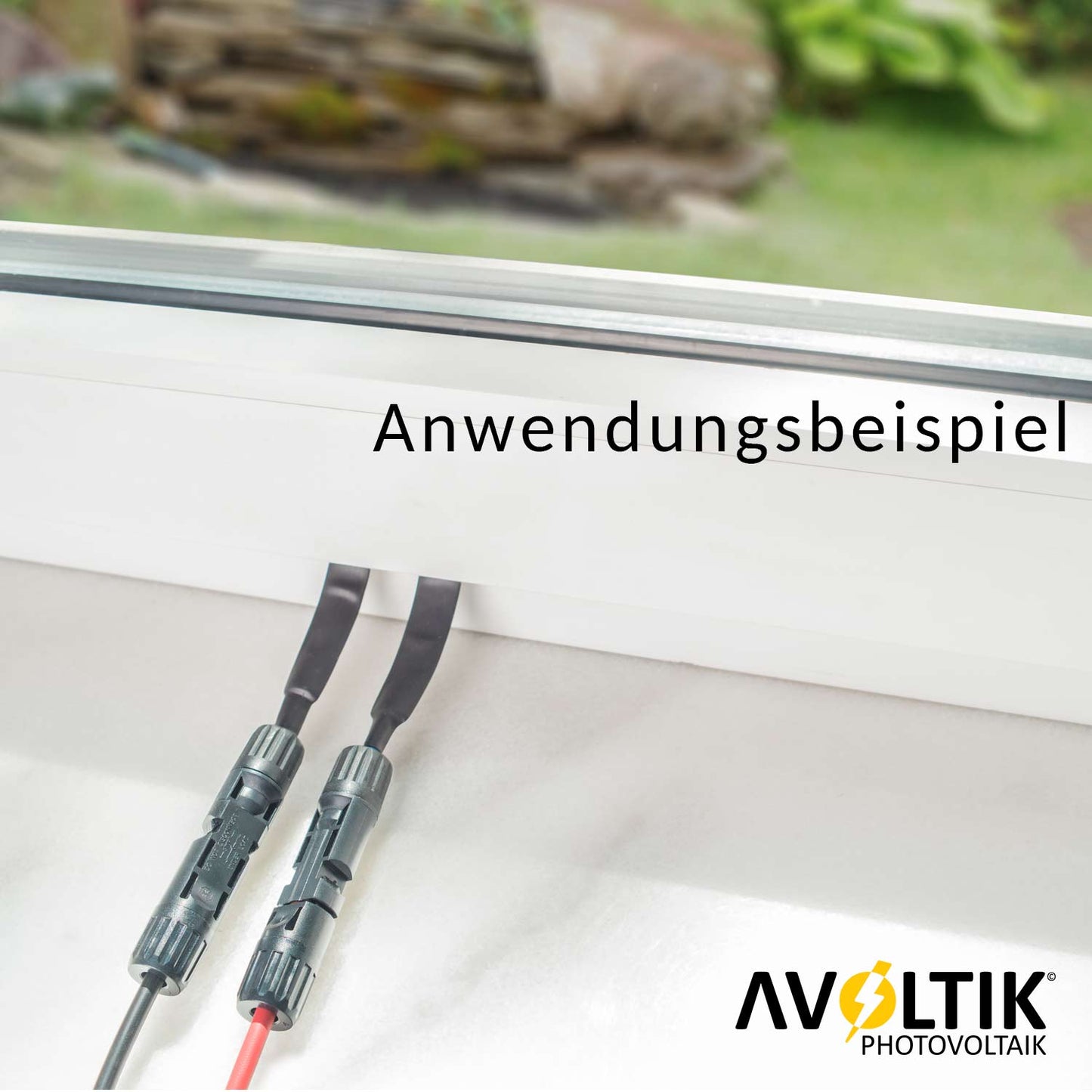 Avoltik MC4 Fensterdurchführung 1 Paar Anwendungsbeispiel an fensterrahmen geschlossen